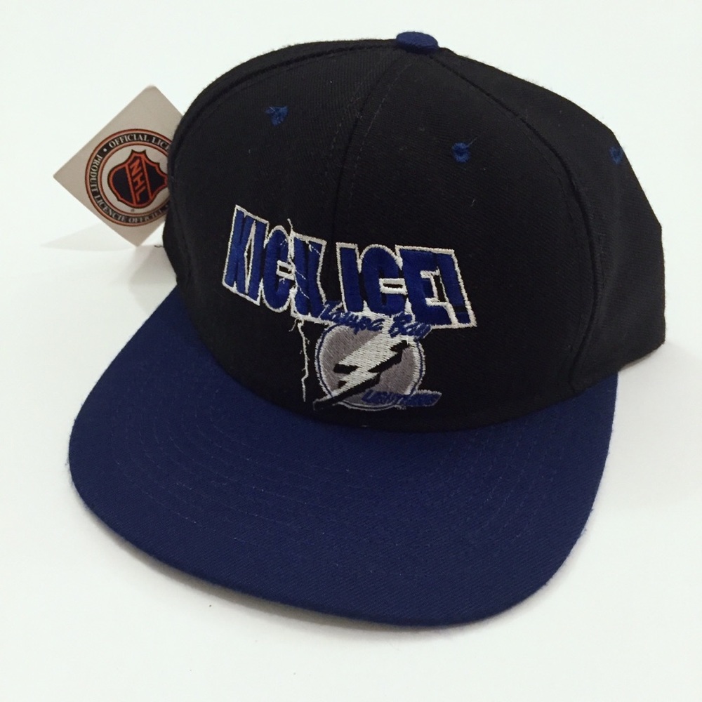 NWT Tampa Bay Lightning deadstock vintage snap